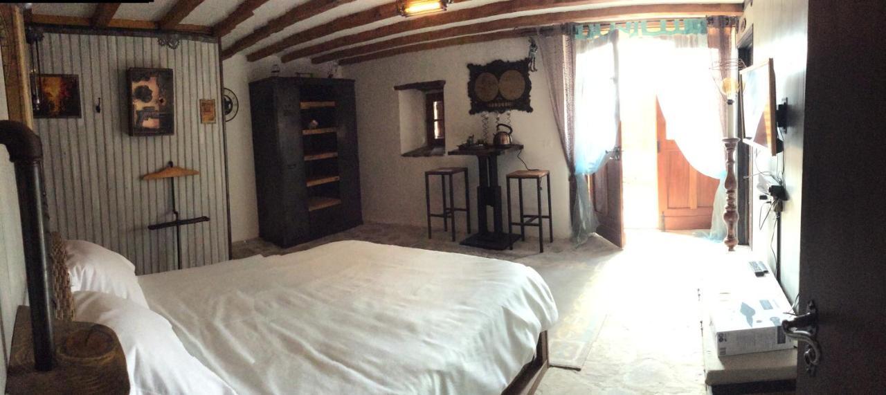 Chambre Steampunk Jules Vernes Bosbonparent 外观 照片
